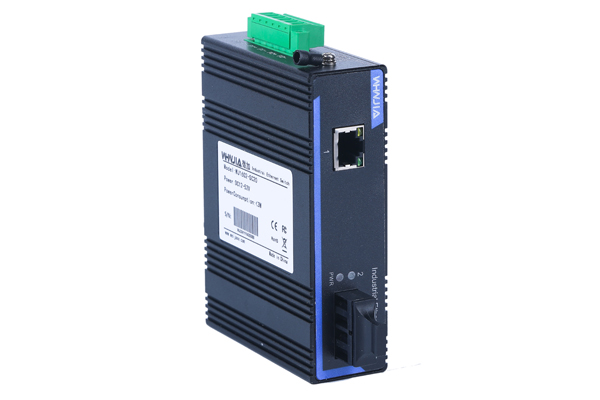 百兆1光1电工业收发器